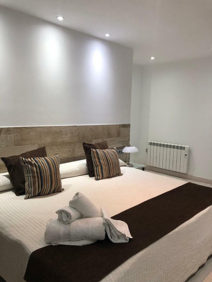 Hotel Tres Estrellas Casa Maribona Gela El Puente  Eksteriør billede