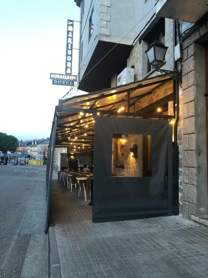 Hotel Tres Estrellas Casa Maribona Gela El Puente  Eksteriør billede